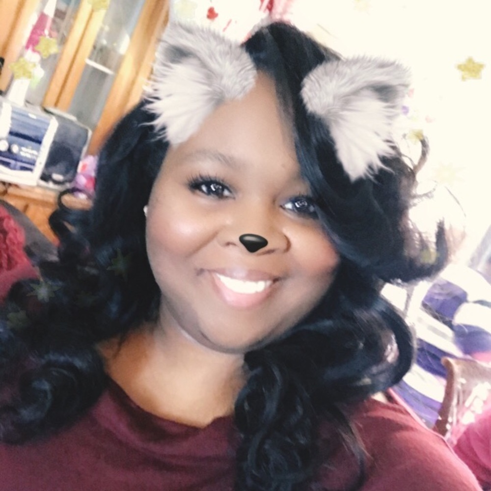 Meet your Posher, Tonya